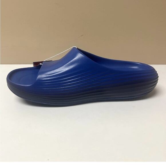 Nike ReactX Rejuven8 Slide Hyper Royal (HV4479-401) men’s size 10 - Picture 3 of 3